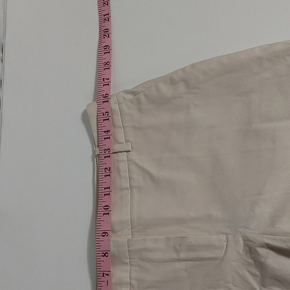 Talbots Bermuda Shorts - Picture 5 of 9